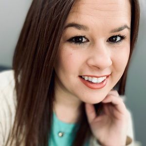 Meet your Posher, Brittney